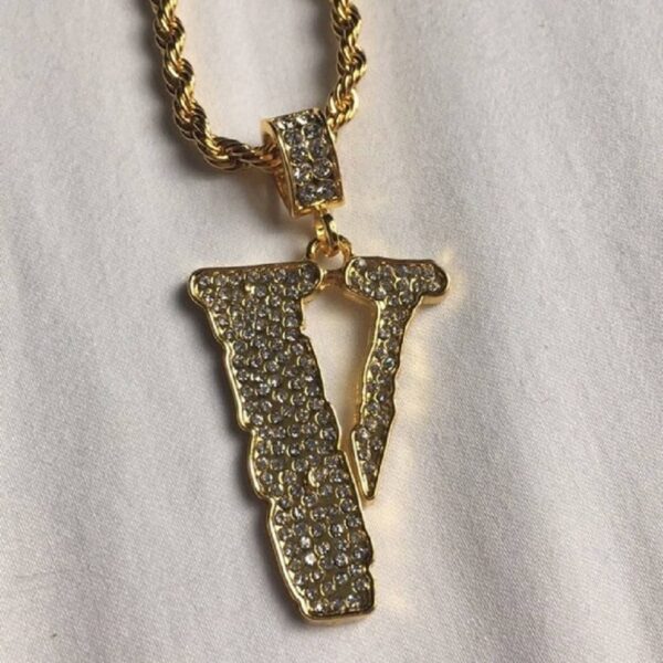 More Vlone Iced Out Pendant Chain Necklace Gold